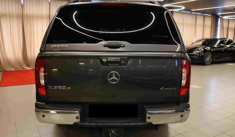 
								Mercedes-Benz Classe X X 250 d 4MATIC | 190 ch | 3 500 kg | 360° | Différentiel | Top Model | Hardtop | DEFA | Navigation full									