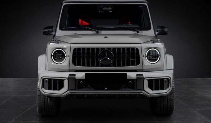 
								Mercedes-AMG G 63 605 ch | V8 Biturbo | 4MATIC | Mild-Hybrid | AMG Performance | Équipement haut de gamme full									