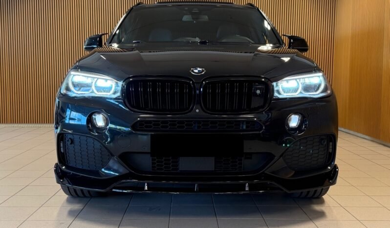
								BMW X5 xDrive30d 3.0 258 ch M Sport | Vision Nocturne | Cuir | Attelage | 4×4 | Automatique full									