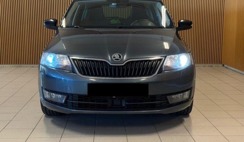 
								Škoda Rapid 1.2 TSI 90 ch | Automatique | Toit panoramique | Régulateur | Homologué UE full									