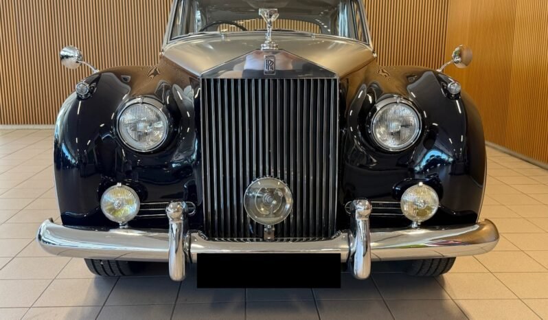 
								Rolls-Royce Silver Cloud I Long Wheelbase — 1959 full									