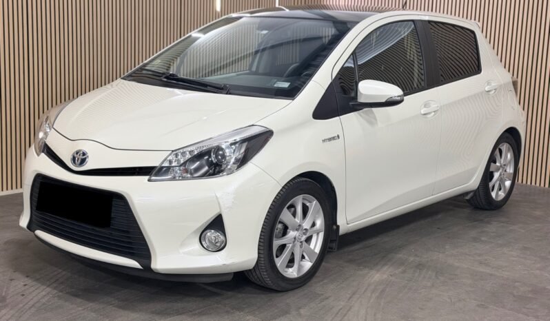 
								Toyota Yaris Hybrid de 2013 en finition Executive full									