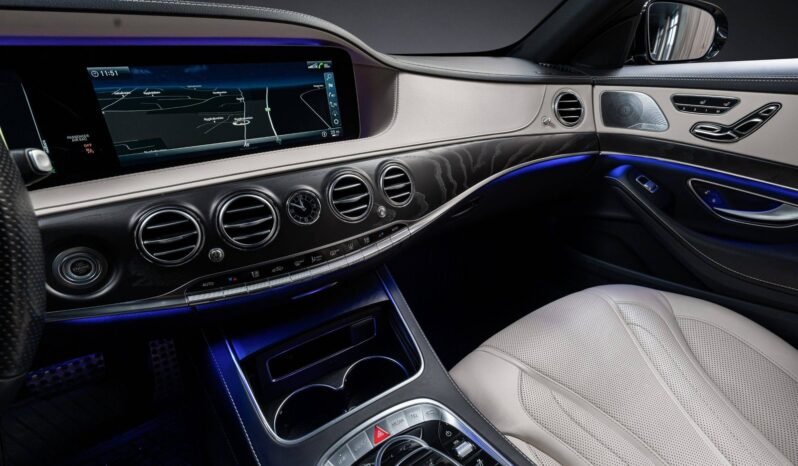 
								Mercedes-Benz S 450 4MATIC AMG | 389 ch | Burmester | Massage | Soft Close | Cuir | ACC | Caméra 360° full									