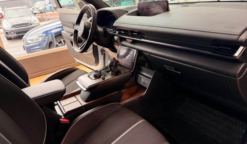 
								MAZDA MX-30 EXCLUSIVE – 200 KM WLTP – ACC – HUD – CAMÉRA – CARPLAY – VÉHICULE 2025 full									