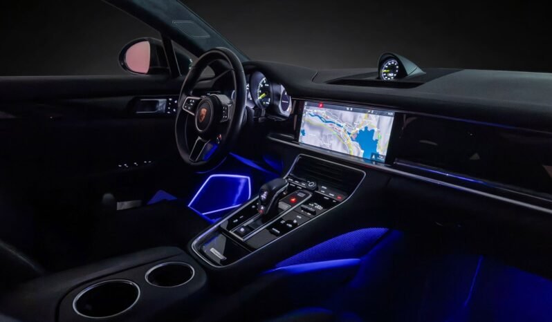 
								Porsche Panamera Turbo S E-Hybrid 680 ch SportDesign / 360° / ACC / Burmester / Toit panoramique / Soft-Close full									