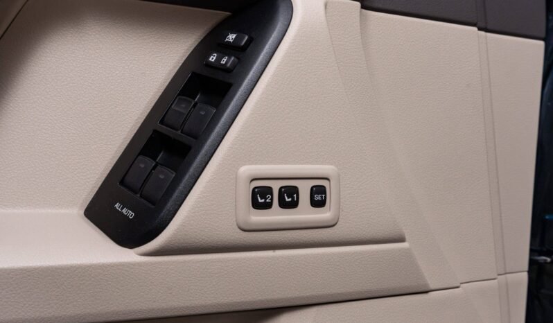 
								Toyota Land Cruiser 2.8 D-4D 204 ch GX | 7 places | Pack Noir | 360° | Cuir | Toit panoramique full									