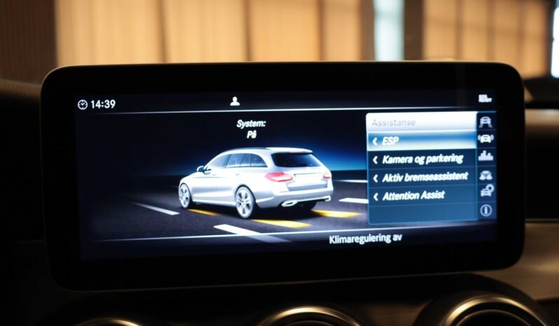 
								Mercedes-Benz C 220 d 4MATIC AMG | Burmester | Pano | Pack Nuit | Attelage | Facelift full									