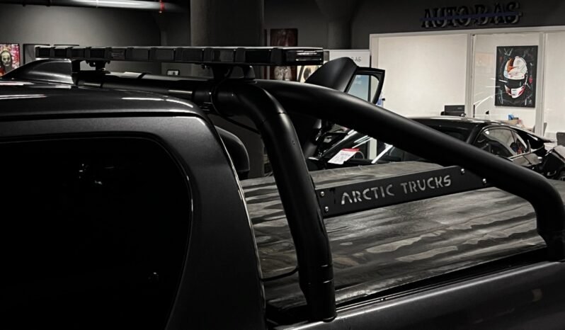 
								Toyota Hilux 2.8D – 204 ch – 4WD – Arctic Trucks – Barre LED 1000 m full									