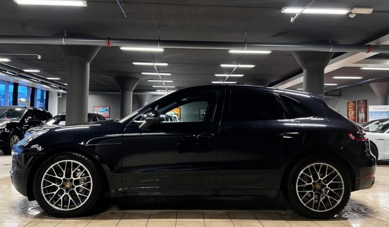 
								Porsche Macan S 211 ch – PASM – ACC – PANO – BOSE – WEBASTO – ATTELAGE full									