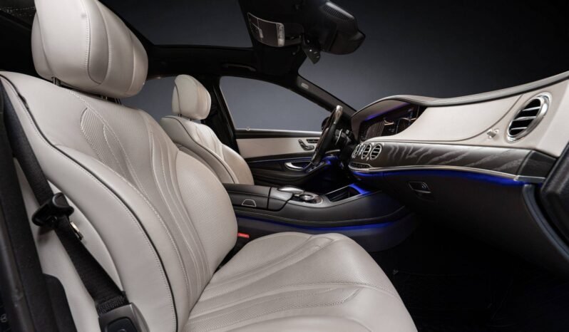 
								Mercedes-Benz S 450 4MATIC AMG | 389 ch | Burmester | Massage | Soft Close | Cuir | ACC | Caméra 360° full									