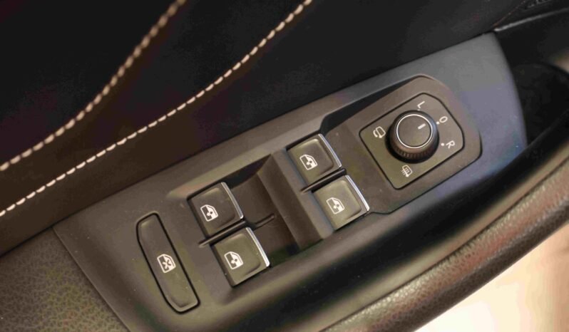
								Volkswagen Passat Variant Alltrack 2.0 TDI 190 ch 4MOTION | DSG | Sport | 360° | Webasto | CarPlay | Crochet full									