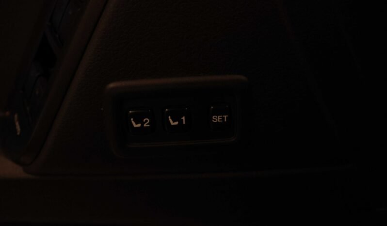 
								Toyota Land Cruiser GX 2.8 D-4D 204 ch | 4×4 | Black Pack | Webasto | Attelage | JBL | Cuir noir full									