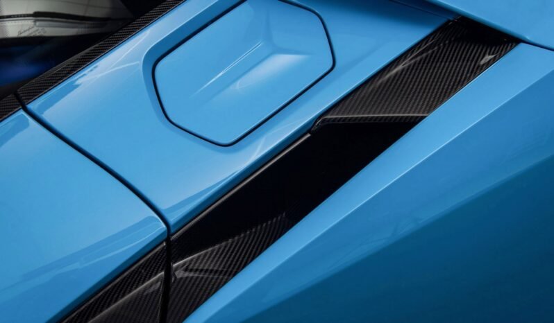 
								Lamborghini Revuelto 6.5 V12 1 015 ch – Blu Cepheus, Ad Personam, Full Carbon, Norvégien full									