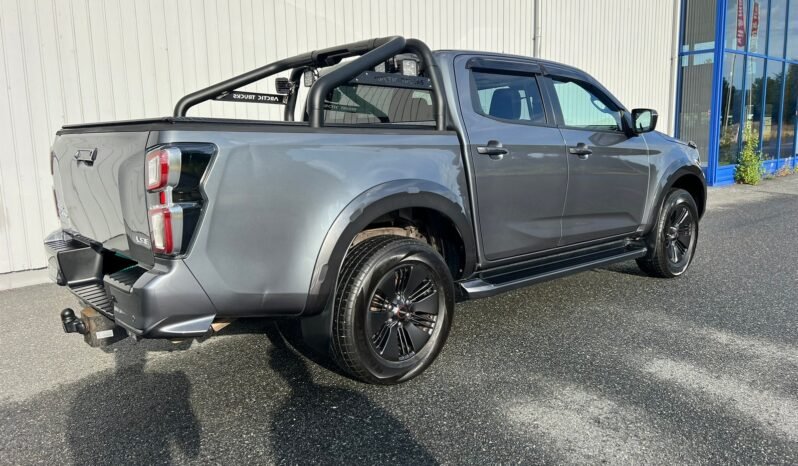 
								Isuzu D-Max 1.9 Double Cab Black Edition 163 ch Automatique 4×4 full									