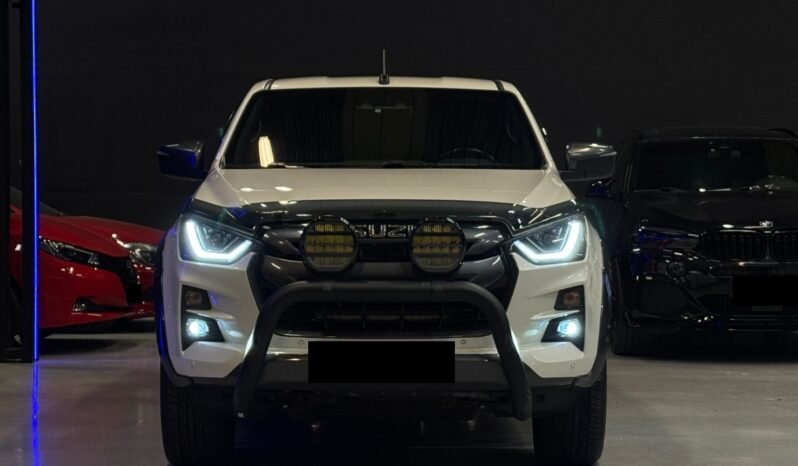 
								Isuzu D-Max Black Edition 2021 – 1.9 Diesel 163 ch – automatique full									
