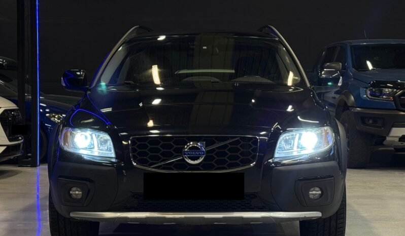 
								Volvo XC70 CUIR / AUTOMATIQUE / CONFORME AUX NORMES UE / Édition Dynamique / SERVICE / NAVIGATION full									