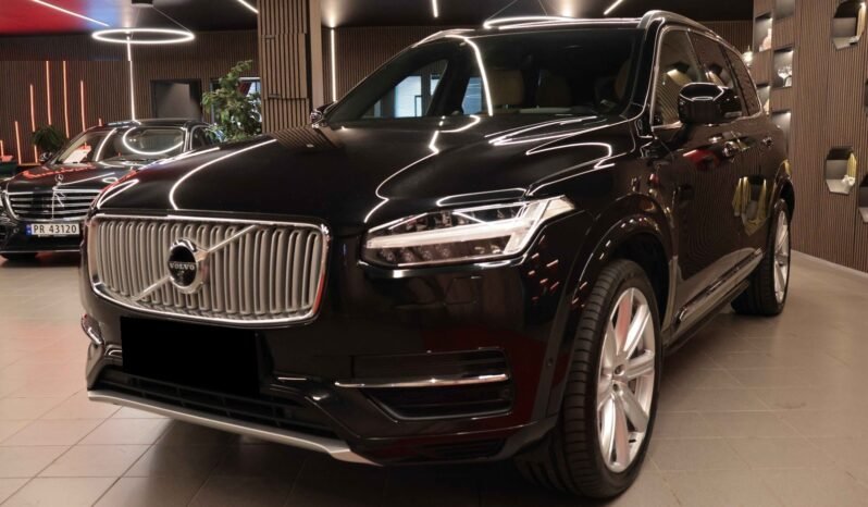 
								Volvo XC90 T8 AWD Inscription | 7 Places | Cuir | Air | B&W | ACC | Pano | Crochet full									
