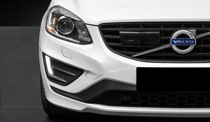 
								Volvo XC60 D5 215 ch Polestar R-Design – Régulateur de vitesse adaptatif – Navigation – Cuir – Harman Kardon – Toit panoramique – HFes full									