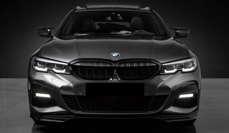 
								BMW 330e xDrive M Sport – Caméra, Toit panoramique, Shadowline, Support H full									