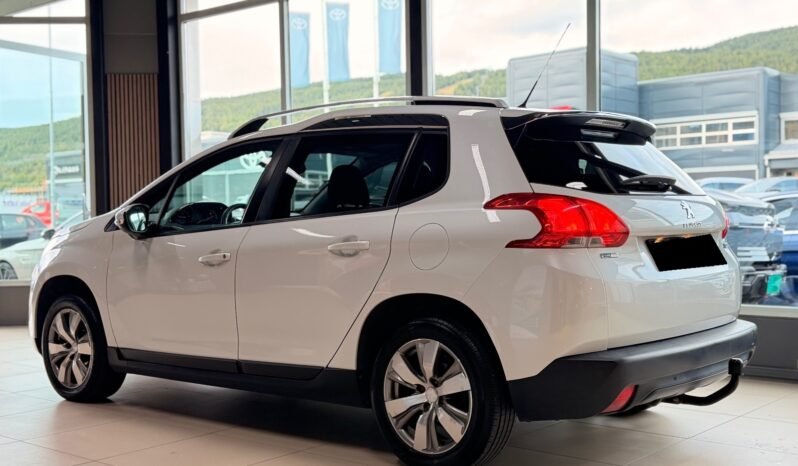 
								Peugeot 2008 1.2 PureTech 110 ch – Automatique, DAB, Toit panoramique, LED full									