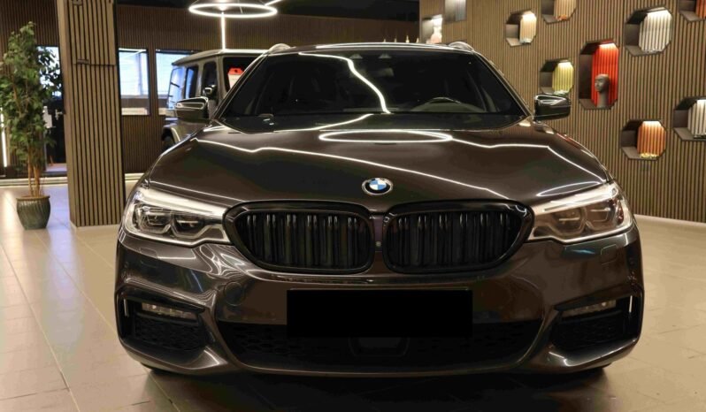 
								BMW 520d xDrive M Sport | 193 ch | HUD | ACC | Harman Kardon | Pano | Webasto full									