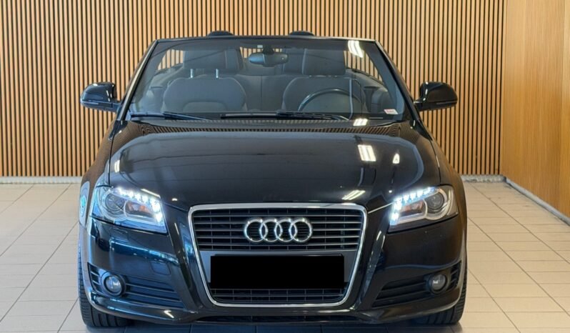 
								Audi A3 Cabriolet 1.6 TDI 105 ch | Manuelle | Noir full									