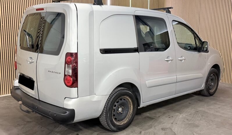 
								Peugeot Partner 1.6 D 100 CV – AUTOMATIQUE – LONGUE – CROCHET full									