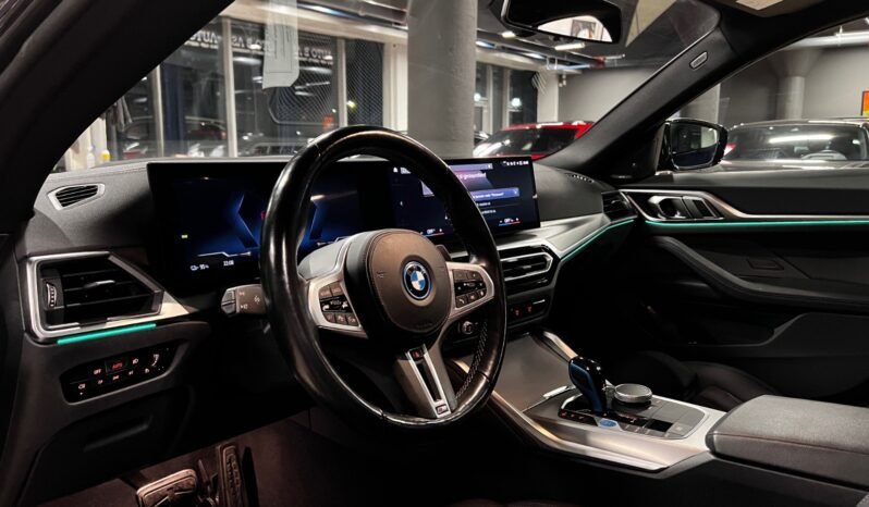 
								BMW i4 M50 xDRIVE – LASER – HARMAN KARDON – FAIBLE KM – HUD – ACC – 360° – TANZANITE full									