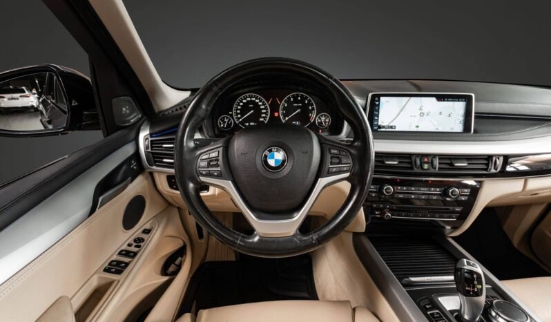 
								BMW X5 xDrive40e iPerformance M Sport | xDrive | HUD | ACC | Harman Kardon | Pano | Cuir | Caméra | Navi full									