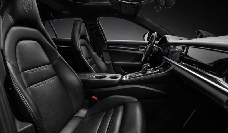 
								Porsche Panamera 4 E-Hybrid SportDesign, 462 ch, ACC, Bose, Toit panoramique, Fermeture assistée, Échappement sport full									