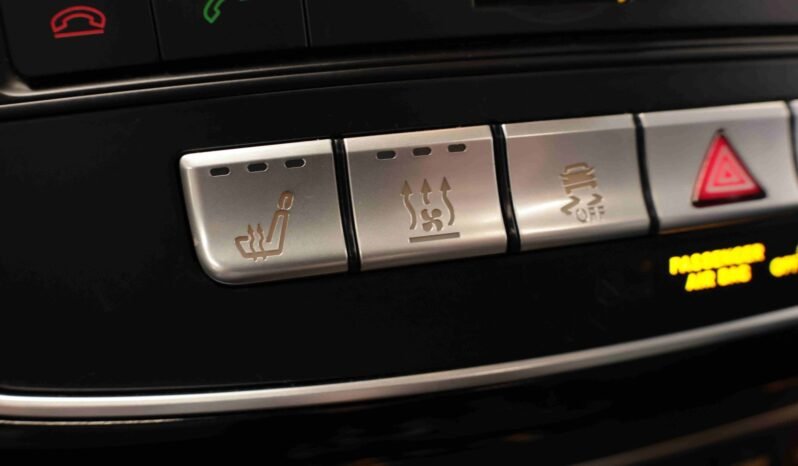 
								Mercedes-Benz GLS 350d 4MATIC AMG | 258 ch | ACC | Harman Kardon | 360° | Pano | Cuir | Crochet full									