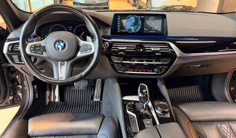 
								BMW 540i xDrive M SPORT — 360° • ACC • HUD • H/K • NAPPA • H MONTAGE full									
