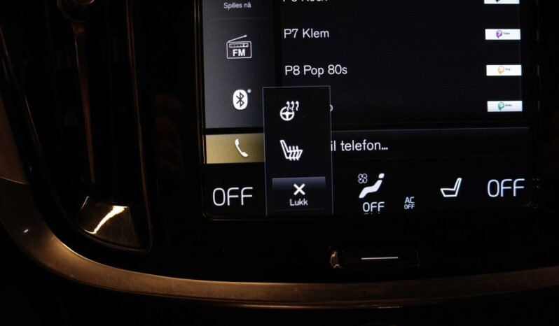 
								Volvo V60 Cross Country D4 190 ch AWD | Momentum | Automatique | Navigation | DAB+ | Chauffage | Crochet | Coffre de toit full									