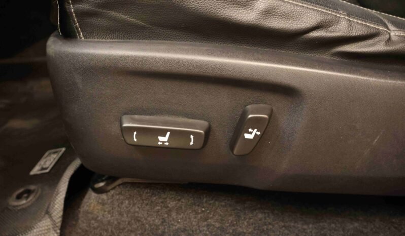
								Toyota Hilux 2.4 D-4D 150 ch | 4×4 | Automatique | Cuir | Caméra | Webasto | Attelage full									
