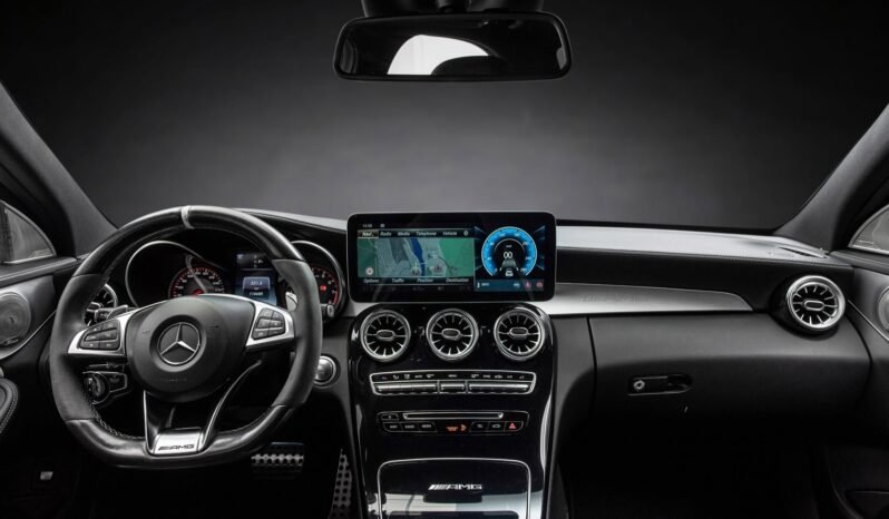 
								Mercedes-Benz C 63 S AMG 510 ch – Performance – CarPlay – LED – Échappement Sport full									