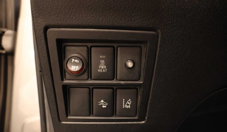
								Toyota Hilux 2.4 D-4D 150 ch | 4×4 | Automatique | Cuir | Caméra | Webasto | Attelage full									