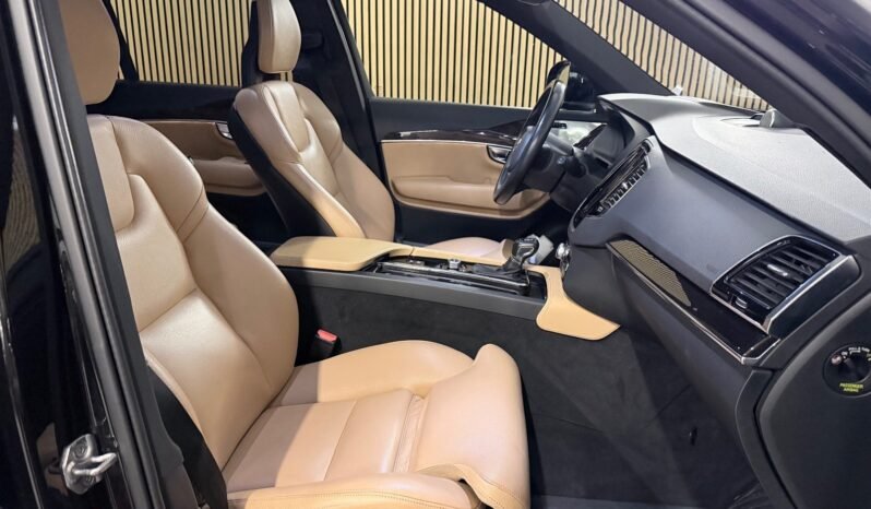 
								Volvo XC90 D4 XC90 190 ch Inscription 7 places full									