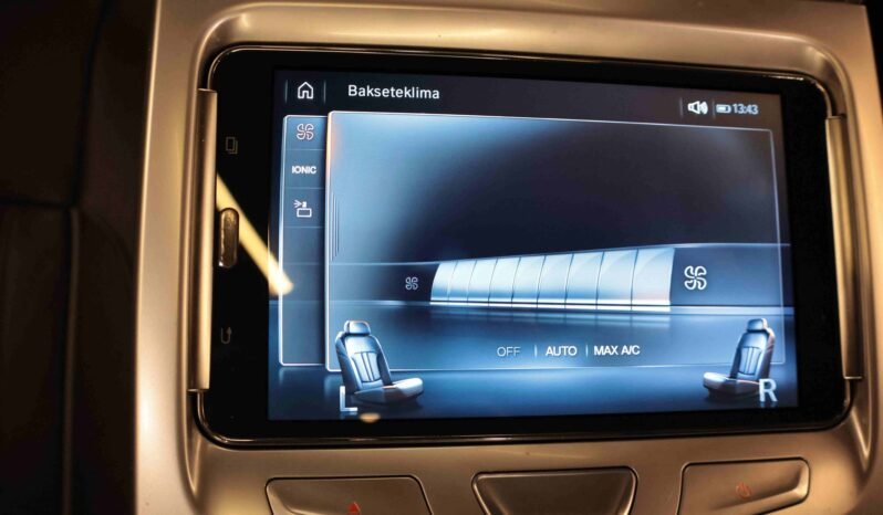 
								BMW 740Le xDrive 371 ch | HUD | ACC | Soft Close | Panoramique | Massage | Harman Kardon | Night Vision full									