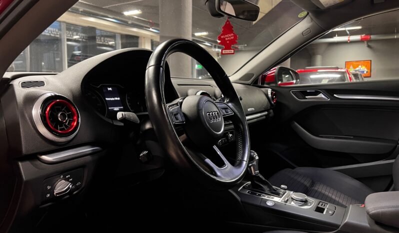 
								Audi A3 Sportback e-tron 2017 full									