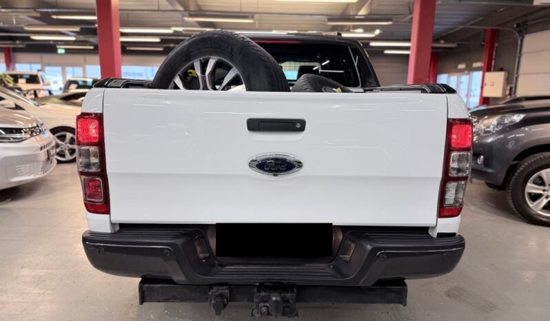 
								Ford Ranger Wildtrak 3.2 TDCi 200 ch full									