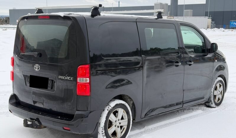 
								Toyota Proace 2.0 D-4D 177 ch automatique full									