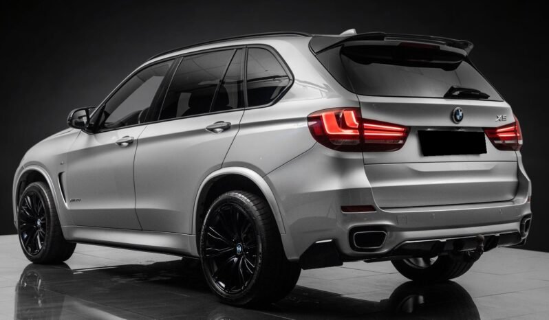 
								BMW X5 30d 258HK M-Sport, Affichage tête haute, Harman Kardon, toit panoramique, Webasto, HFest full									