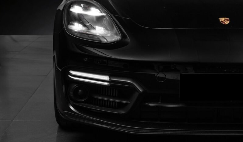 
								Porsche Panamera Turbo S E-Hybrid 680 ch SportDesign / 360° / ACC / Burmester / Toit panoramique / Soft-Close full									