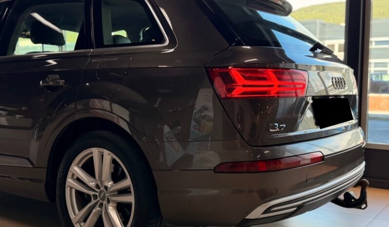 
								Audi Q7 e-tron 3.0 TDI V6 373 ch quattro, Virtual Cockpit, ACC, Cuir, Soft Close full									