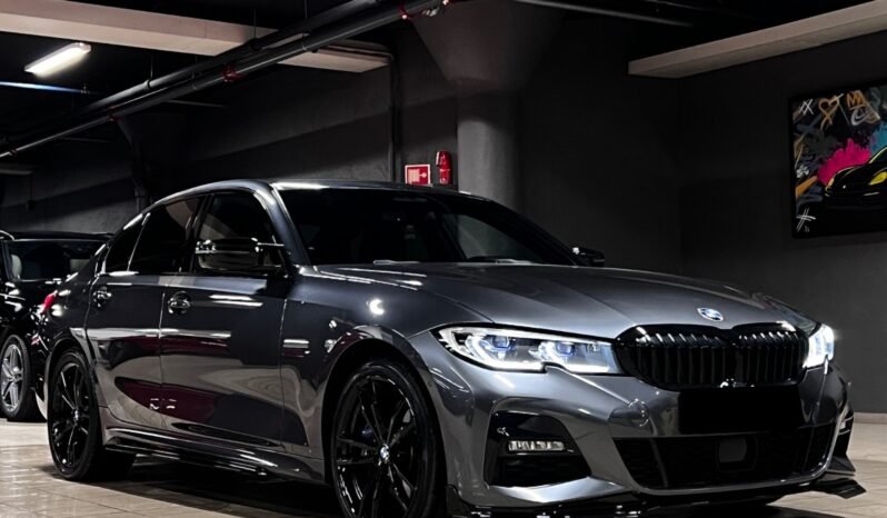 
								BMW 330e M Sport — 2020 full									