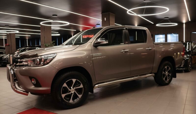 
								Toyota Hilux 2.4 D-4D 150 ch | 4×4 | Automatique | Cuir | Caméra | Webasto | Attelage full									