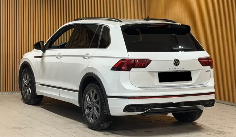 
								Volkswagen Tiguan R-Line 2.0 TDI 200 ch | 4MOTION | DSG | ACC | Caméra | Navigation | Origine Norvégienne full									