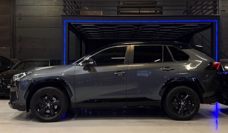 
								Toyota RAV4 ACTIVE 2.5 Hybrid 4×4 AWD-i de 2021 full									
