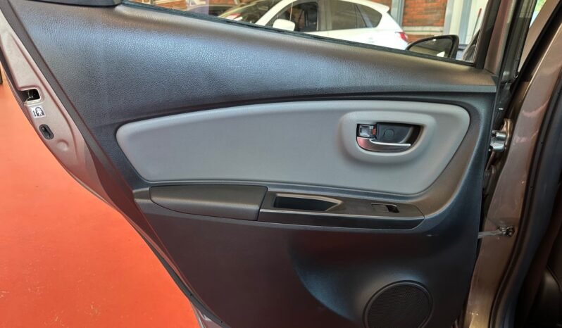 
								Toyota Yaris 1.5 Hybrid automatique de 2018 avec 105 000 km full									