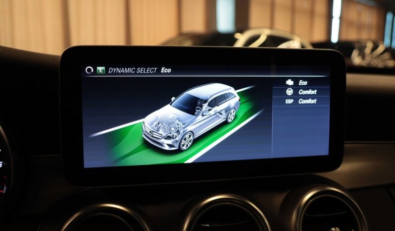 
								Mercedes-Benz C 220 d 4MATIC AMG | Burmester | Pano | Pack Nuit | Attelage | Facelift full									